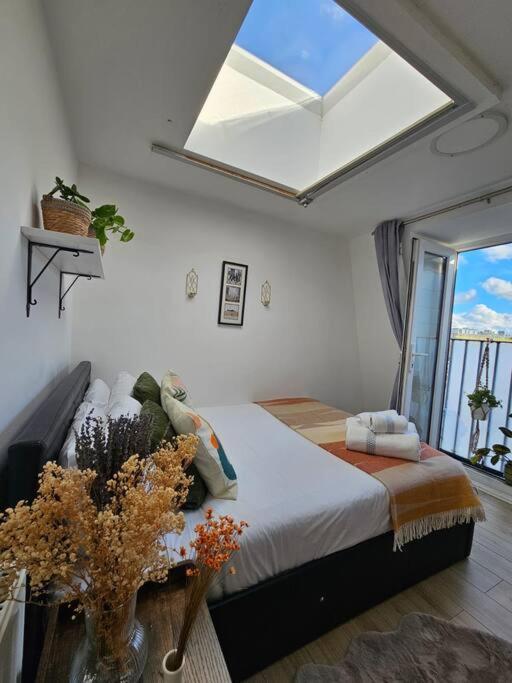 West Kensington Bright Flat Daire Londra Dış mekan fotoğraf